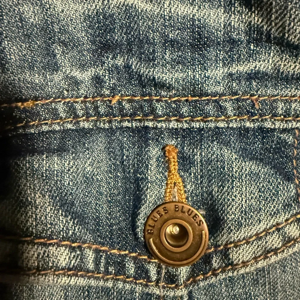 Baccini Light Blue Denim Jacket - Picture 9 of 9